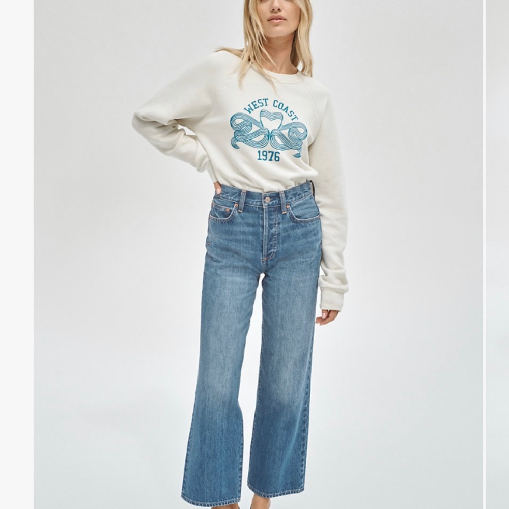 Aritzia Denim Forum Farrah High Rise Wide Leg Crop Jean